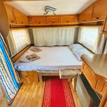 Camping и Kаравани дрийм гардения Kiten (Burgas)
