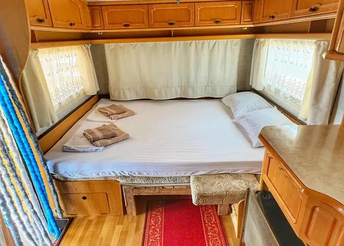 Campeggio и Kаравани дрийм гардения Kiten (Burgas)